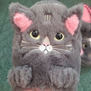 Brand New Fuzzy Cat Slippers XL(9.5-10.5)